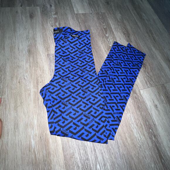 Versace Blue and Black Geometric Pattern Leggings - Picture 5 of 5